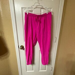 Fabletics pink joggers
